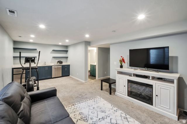 611 E AUTUMN BRANCH WAY, Draper, UT 84020