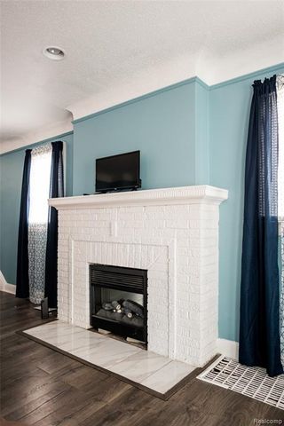 5527 Buckingham Avenue, Detroit, MI 48224