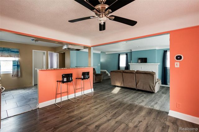 5527 Buckingham Avenue, Detroit, MI 48224