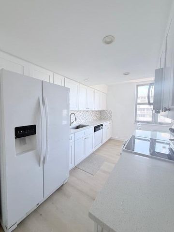 1180 S Ocean Boulevard 16 D, Boca Raton, FL 33432