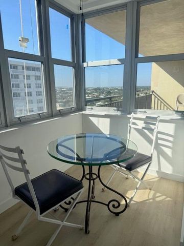 1180 S Ocean Boulevard 16 D, Boca Raton, FL 33432