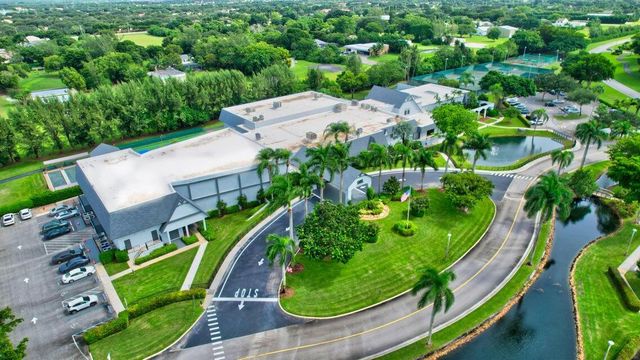 7286 Huntington Lane 405, Delray Beach, FL 33446