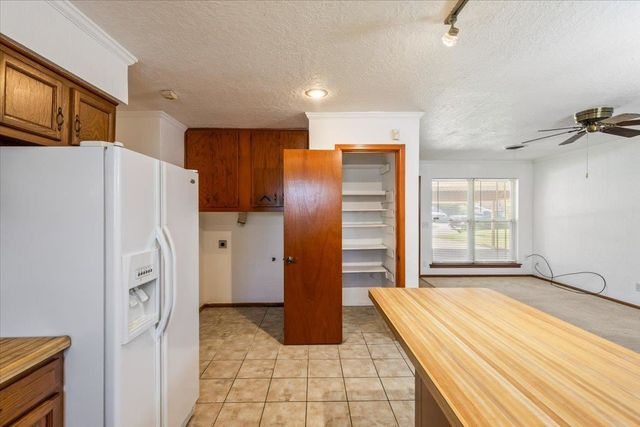 2337 NW 41st Street, Lawton, OK 73505