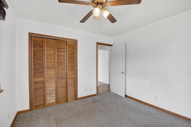 8552 20th AVENUE, Kenosha, WI 53143