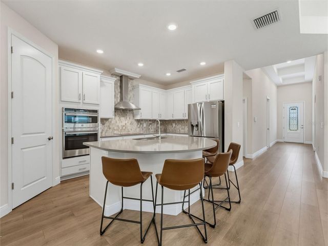 11515 WEAVER HOLLOW ROAD, New Port Richey, FL 34654