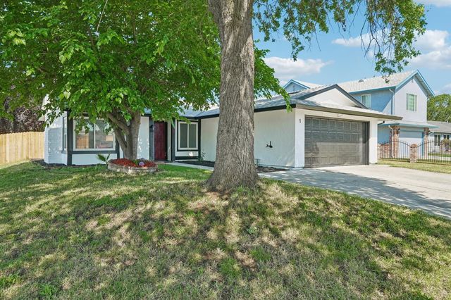 1 Spike Ct, Sacramento, CA 95823