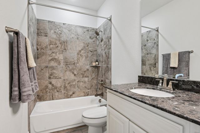 7041 Plum Court, Ovilla, TX 75154