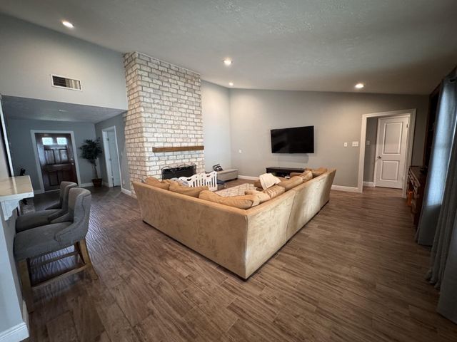 2846 Cotton Stock Drive, Sugar Land, TX 77479