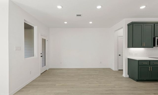 6914 Mission Tejas Drive, Dallas, TX 75228