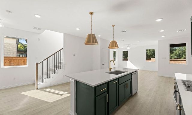6914 Mission Tejas Drive, Dallas, TX 75228