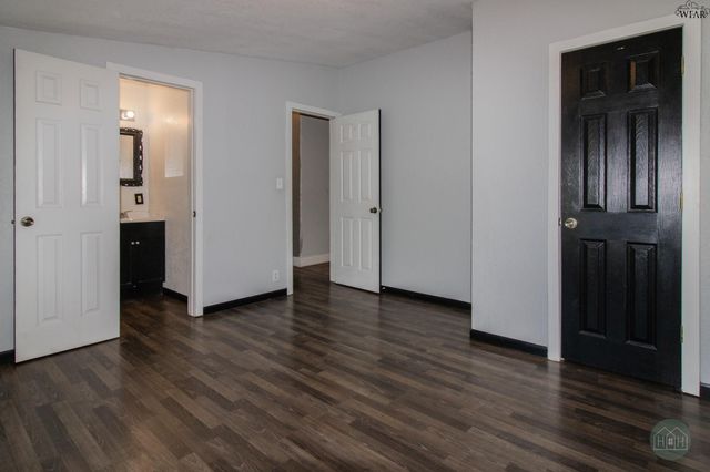 2719 PINE STREET, Vernon, TX 76384