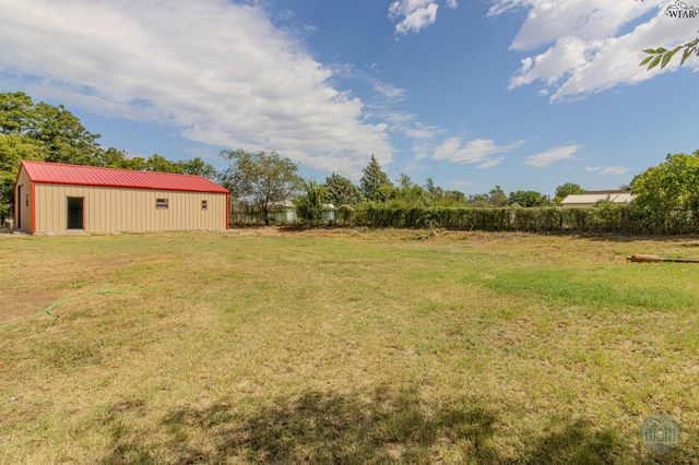 2719 PINE STREET, Vernon, TX 76384