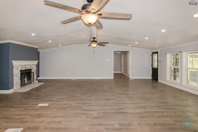 2719 PINE STREET, Vernon, TX 76384