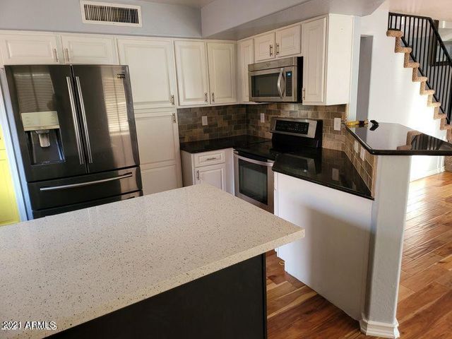 2728 S Sawyer Circle, Mesa, AZ 85209