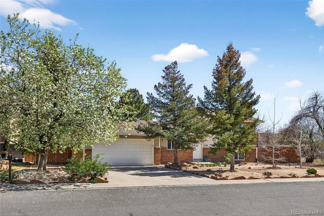 1390 Atlantis Avenue, Lafayette, CO 80026