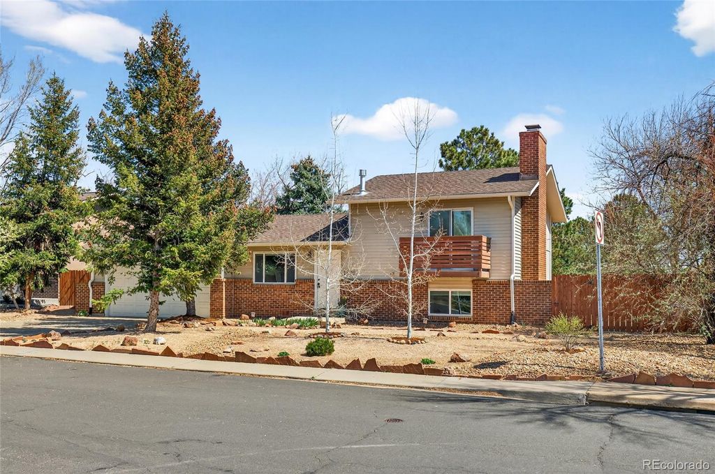 1390 Atlantis Avenue, Lafayette, CO 80026