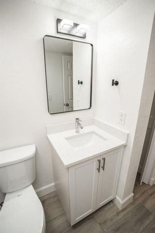 11314 N 52ND STREET B17, Tampa, FL 33617