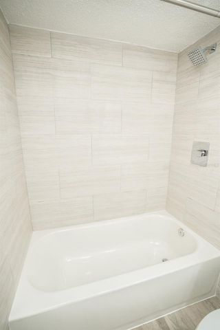 11314 N 52ND STREET B17, Tampa, FL 33617