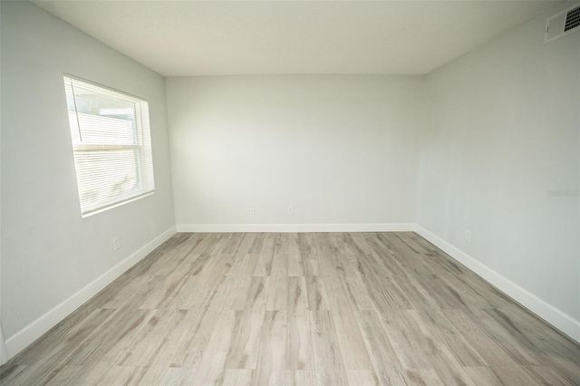 11314 N 52ND STREET B17, Tampa, FL 33617