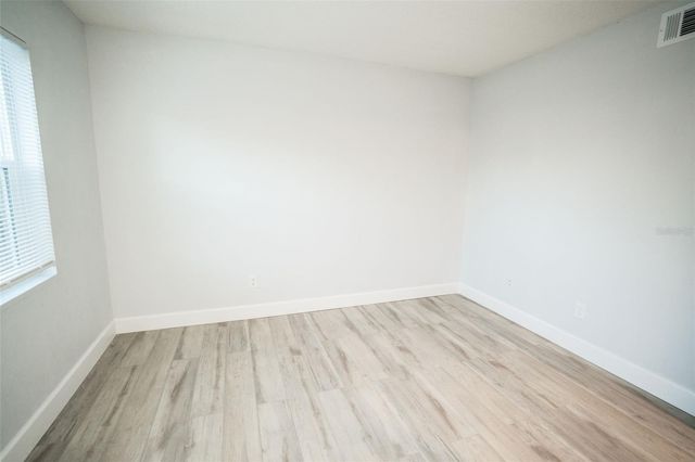 11314 N 52ND STREET B17, Tampa, FL 33617