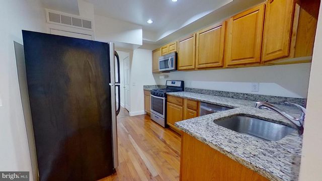 412 S EATON ST, Baltimore, MD 21224