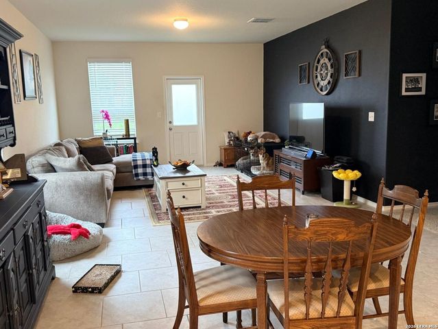 7408 PLAYA XING, San Antonio, TX 78252