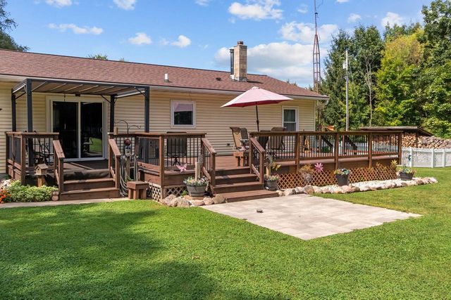 N5328 COLLIER ROAD, New London, WI 54961