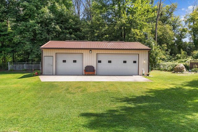 N5328 COLLIER ROAD, New London, WI 54961