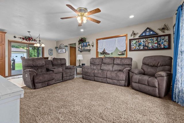 N5328 COLLIER ROAD, New London, WI 54961