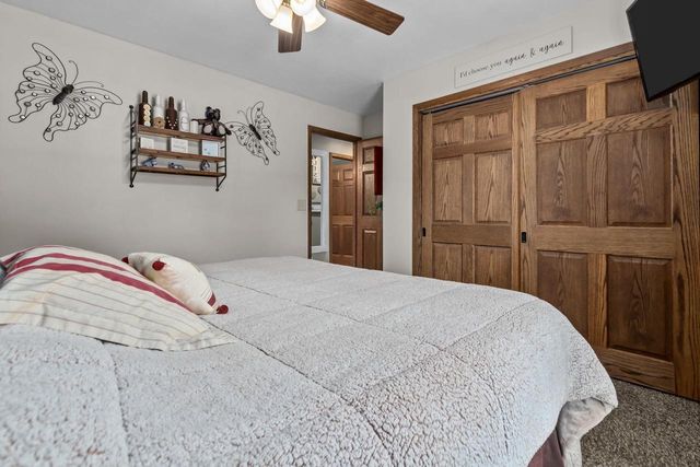 N5328 COLLIER ROAD, New London, WI 54961