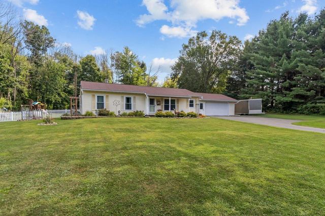 N5328 COLLIER ROAD, New London, WI 54961