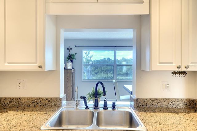 3810 JOYCE DRIVE, Bradenton, FL 34208