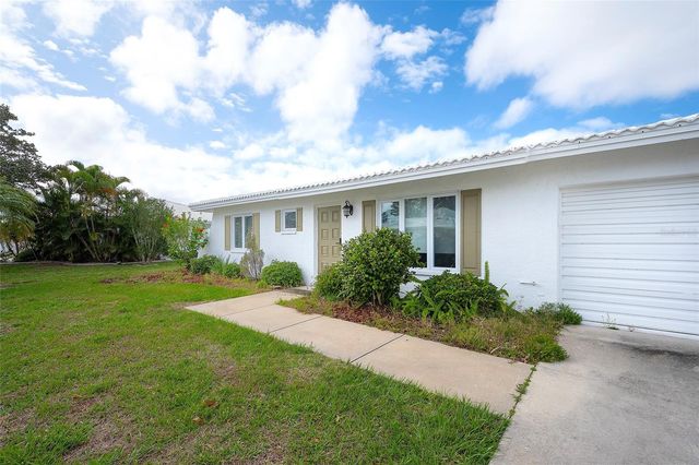 3810 JOYCE DRIVE, Bradenton, FL 34208