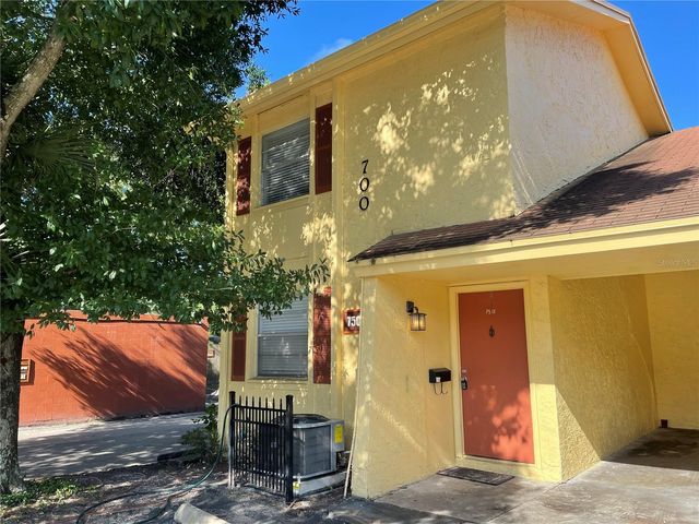 7502 BOLANOS COURT, Tampa, FL 33615