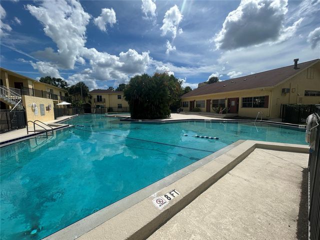 7502 BOLANOS COURT, Tampa, FL 33615