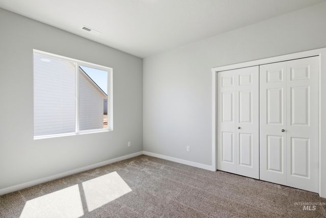 16602 N Shorthorn Lp, Nampa, ID 83651