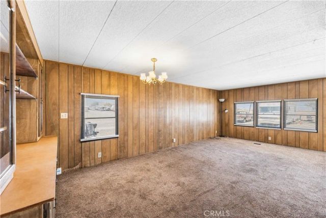 2121 Nadeau C-1, Mojave, CA 93501