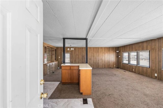 2121 Nadeau C-1, Mojave, CA 93501