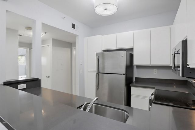 1280 1280 Stanhope Ln 246, Hayward, CA 94545