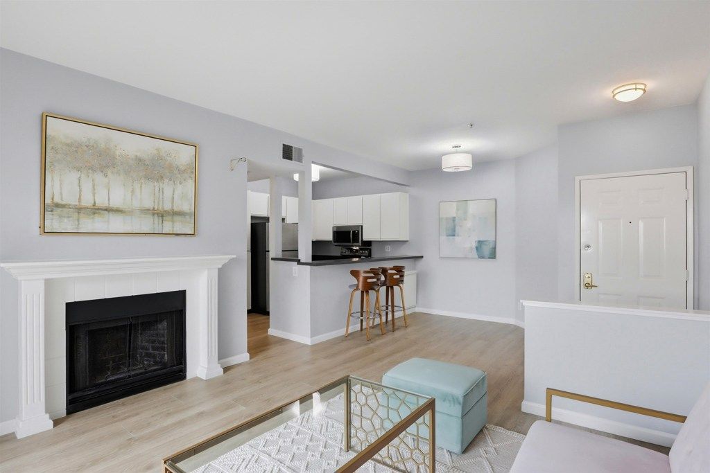 1280 1280 Stanhope Ln 246, Hayward, CA 94545