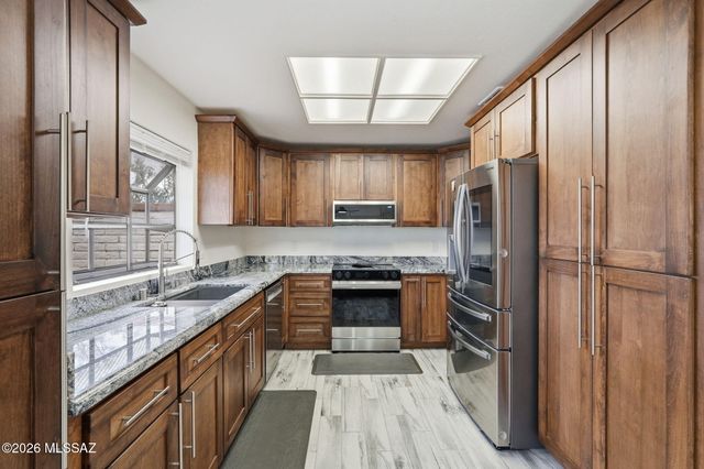 1183 Circulo Canario, Rio Rico, AZ 85648