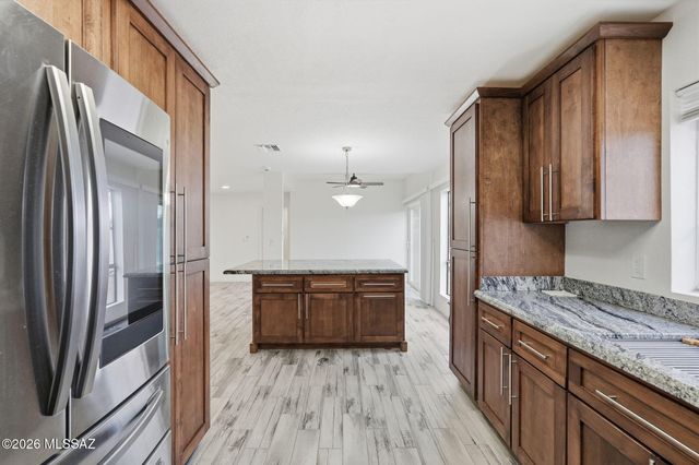 1183 Circulo Canario, Rio Rico, AZ 85648