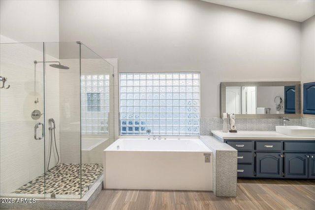10075 E CORRINE Drive, Scottsdale, AZ 85260