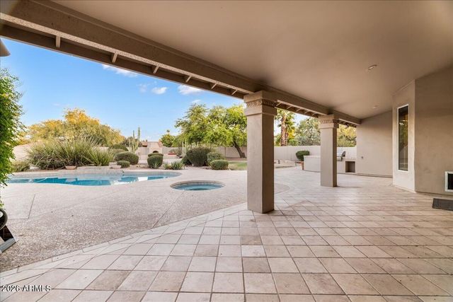 10075 E CORRINE Drive, Scottsdale, AZ 85260