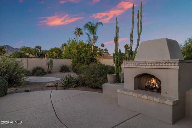 10075 E CORRINE Drive, Scottsdale, AZ 85260