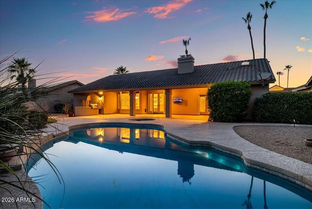 10075 E CORRINE Drive, Scottsdale, AZ 85260