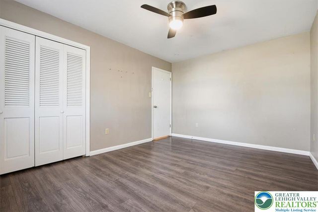 5429 Curtis Drive, North Whitehall Twp, PA 18078