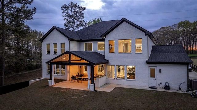 1017 Fleeman Road, Hoschton, GA 30548