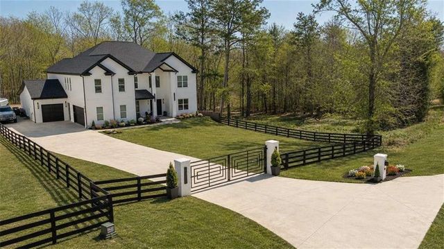 1017 Fleeman Road, Hoschton, GA 30548