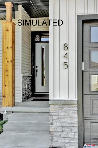 527 N 108 Street, Lincoln, NE 68527